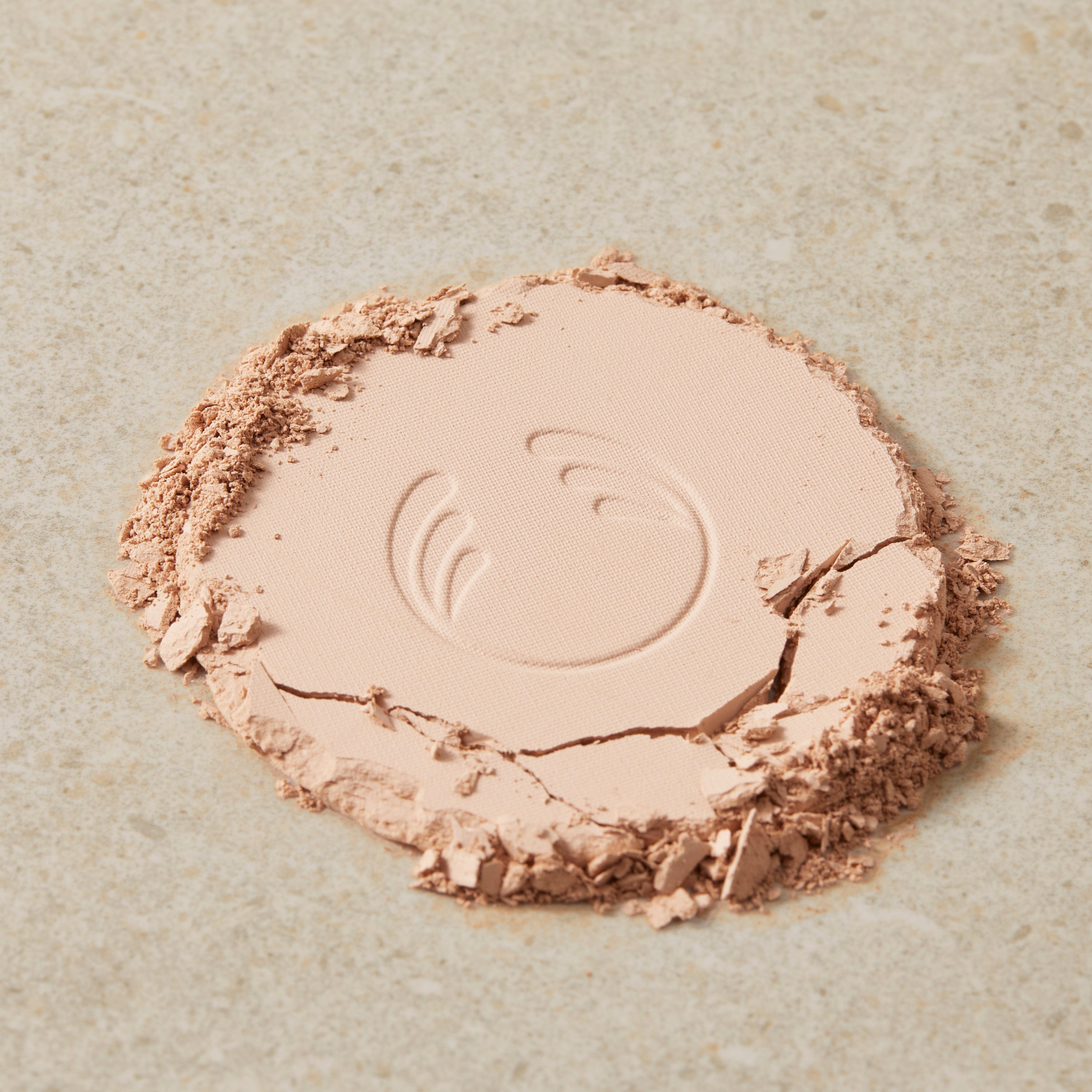 The Body Shop Tea Tree Face Base